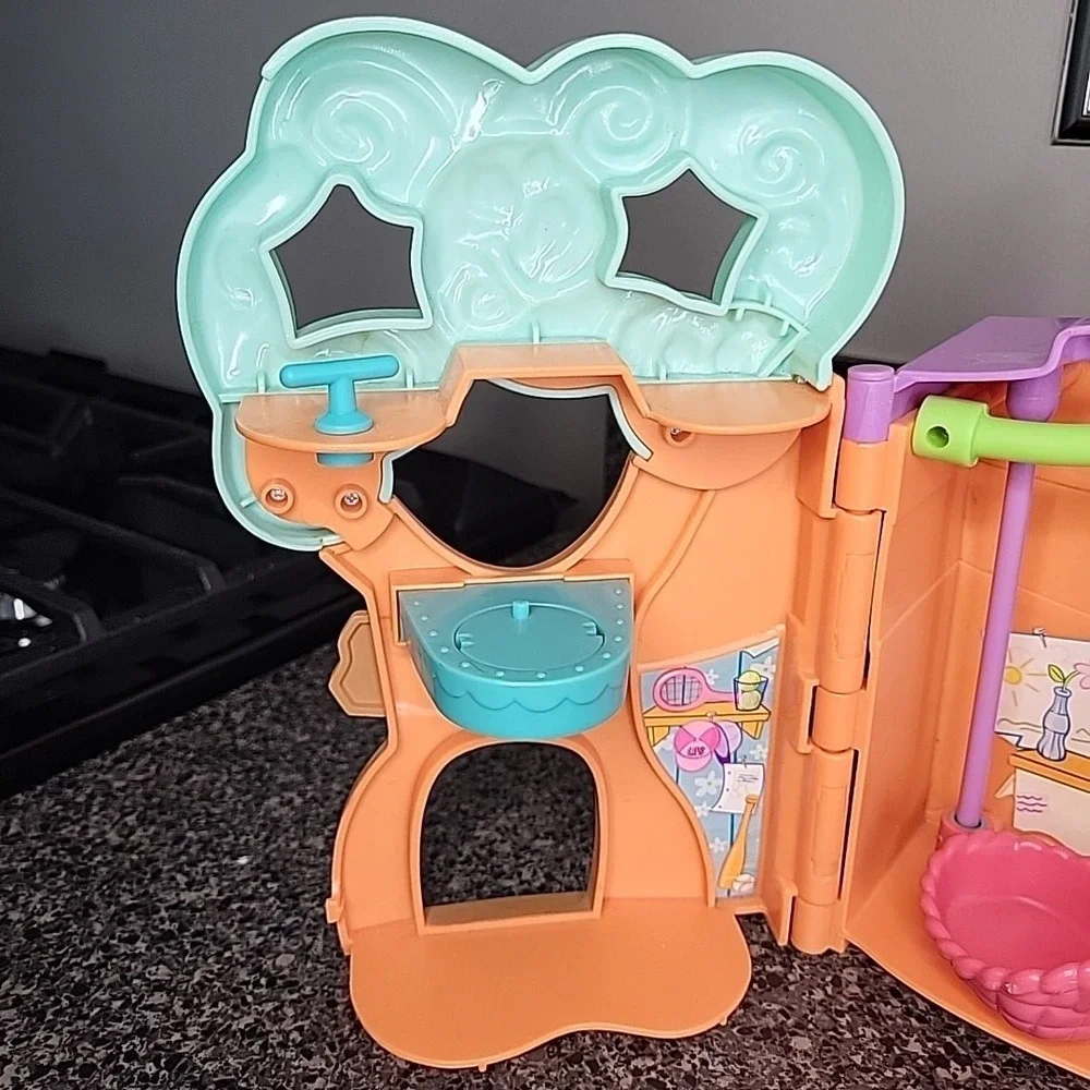 Littlest Pet Shop 